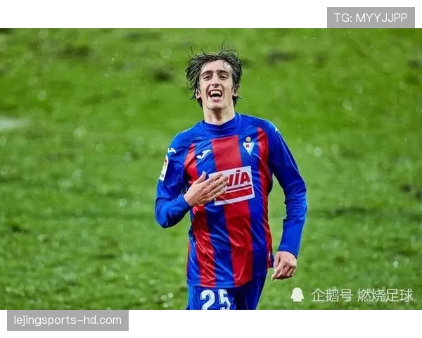 巴萨重建进程表面有序，实则战略方向模糊影响赛季走势