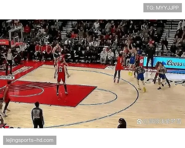 库里挡拆拉开空间提升三分效率，勝过过去赛季表现