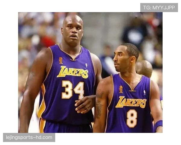 奥尼尔篮下单打效率明显高于哈基姆引领球队内线优势