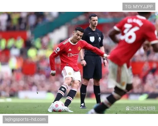 曼联争四走势回暖，关键漏洞如何持续影响竞争格局？